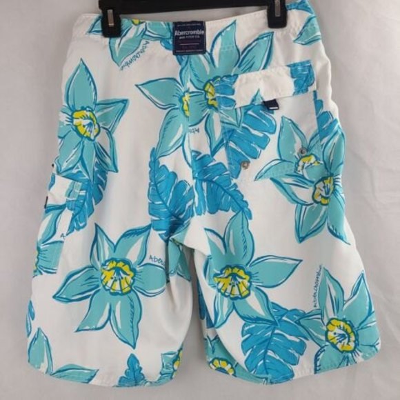 Abercrombie and Fitch Men's (XS-31) Blue & White Topical Print Swim Board Shorts - Picture 4 of 10